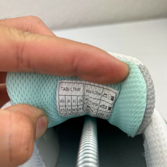 Vionic Tabi Leather Womens Hook & Loop White Blue Walking Sneakers Size 7.5 Wide - Picture 9 of 10